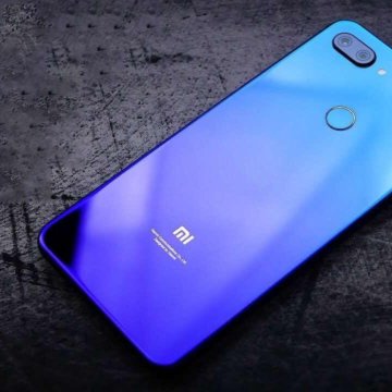 Xiaomi Mi 8 lite 4/64Gb синий