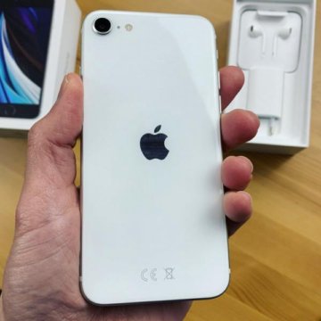 Apple iPhone SE (2020)