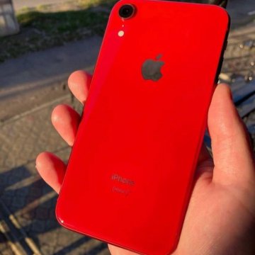iPhone XR 128гб красный