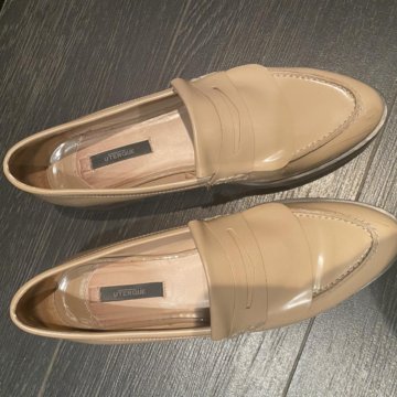 Туфли бежевые Uterque