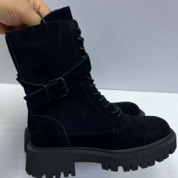 Ботинки женские
