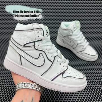 Кроссовки Nike Air Jordan 1