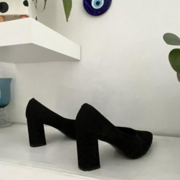 Туфли замшевые,чёрные,38 размер