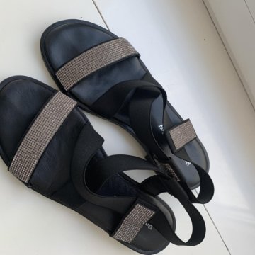 Босоножки 37р