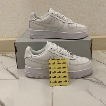Кроссовки Новые Nike air Force 1