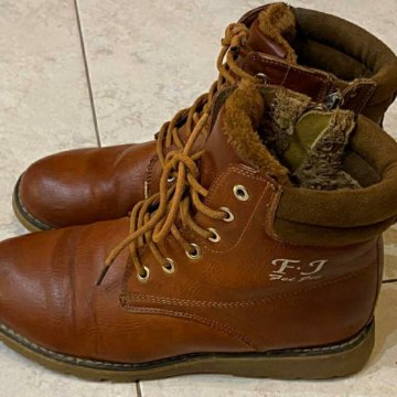 Ботинки натуральная кожа 38 размер