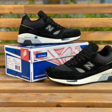Женские кроссовки New Balance 1500