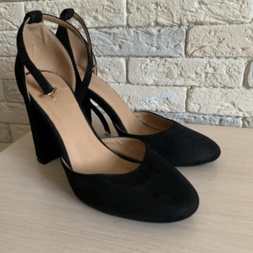 Женская обувь