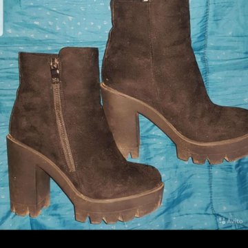 Сапоги женские