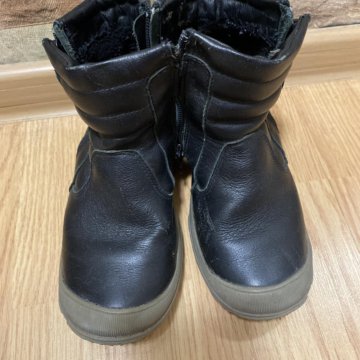 Кожаные ботинки демисезонные