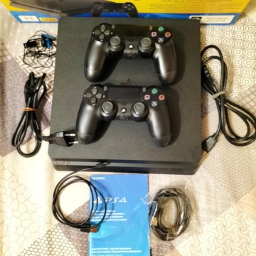 Sony Playstation 4 (1 ТБ) SLIM с комплектом (фото)