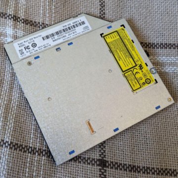 Оптический привод DvdRW SATA LG. P/n Gu71n