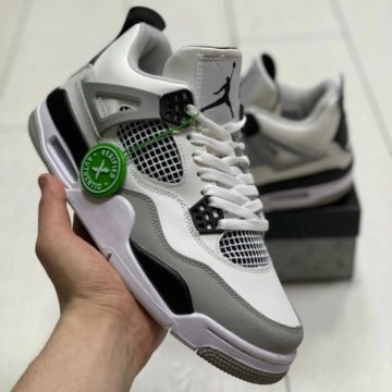 Кроссовки новые Nike Air Jordan 4 (36-46)