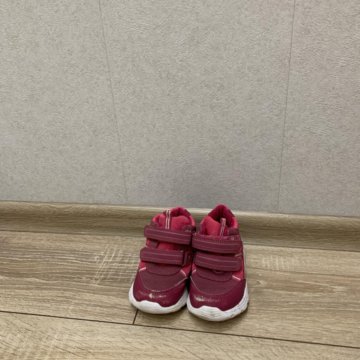 Ботинки демисезонные для девочки 25 размер