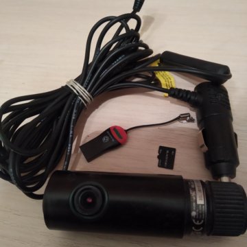 Автомобильный видеорегистратор BLACKVUE DR3500FND