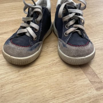 Кроссовки для мальчика размер 21