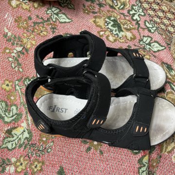 Босоножки детские 37 размер