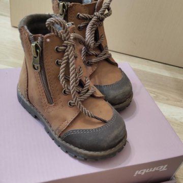 Ботинки . Осеень. 21 р.