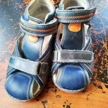 Ортопедические сандали