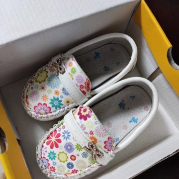 Мокасины для девочки