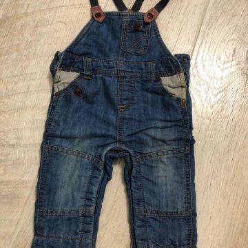 Джинсовый комбинезон