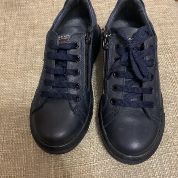 Детские ботинки. Фирма Kapika.