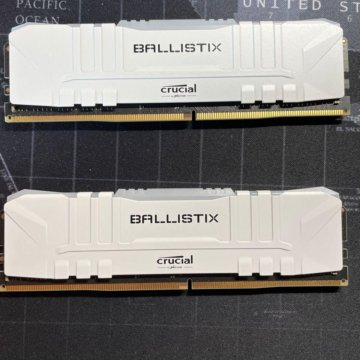 Crucial Ballistix RGB 16GB DDR4 3200 (2x8GB) CL16