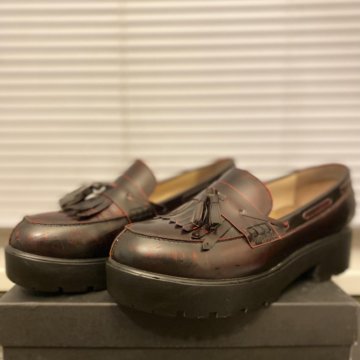 Лоферы кожаные 39