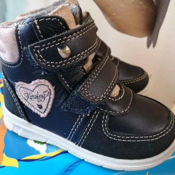 Ботинки Котофей 21р.