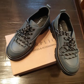 Новые кожаные ботинки 39р