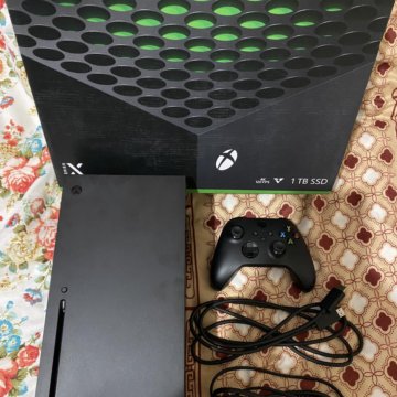 Xbox Series X с играми