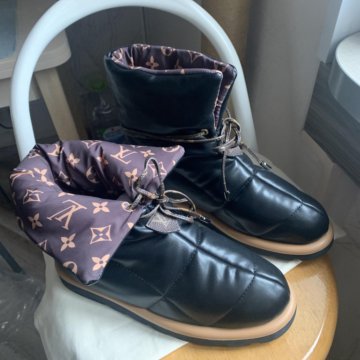 Дутики кожаные LOUIS VUITTON