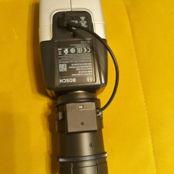 Видеокамера и объектив BOSCH