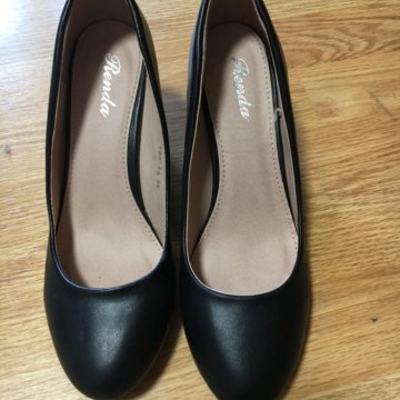 Туфли новые 38 размер