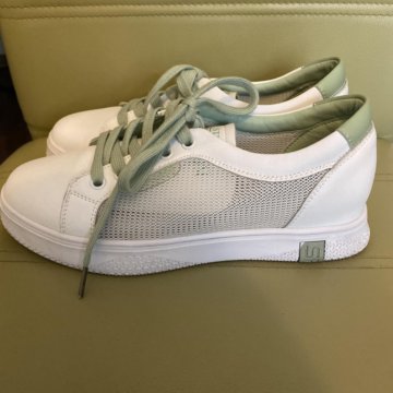 Женские кеды