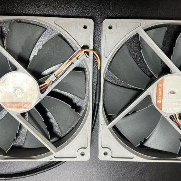 Кулеры NF-P14s redux-1200