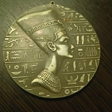 Подвеска Нефертити металл