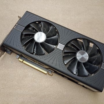 Sapphire nitro+ Radeon RX 580 8GB