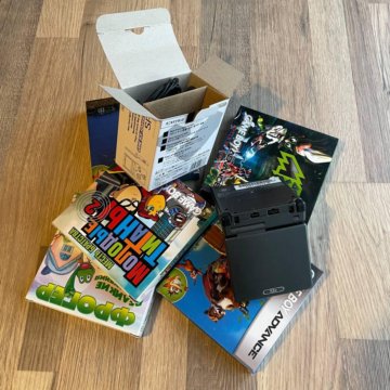 GameBoy Advance SP iQue