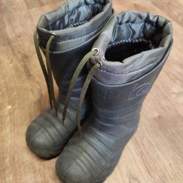 Сапоги резиновые 27 р-р