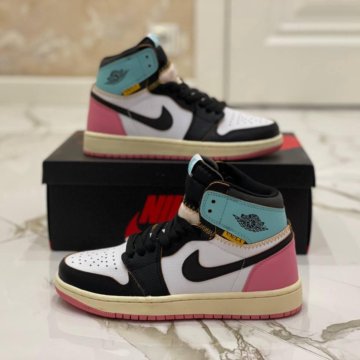 Кроссовки NIke Air Jordan 1