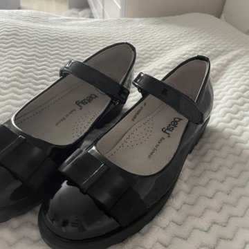 Туфли для девочки