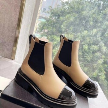 Ботинки Chanel????