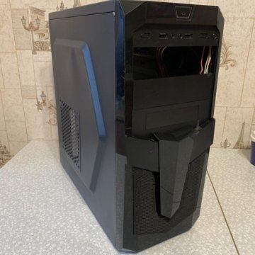 Корпус для ПК ATX