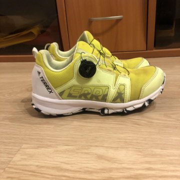 Кроссовки детские Adidas Terrex