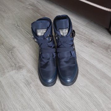 Сапожки-дутики р.39-39,5