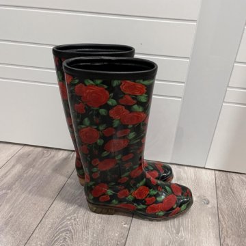 Резиновые сапоги новые