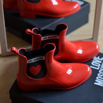 Резиновые сапоги Love Moschino