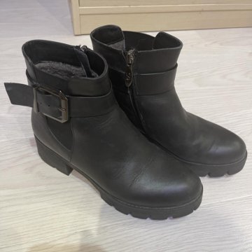 Ботинки зимние женские