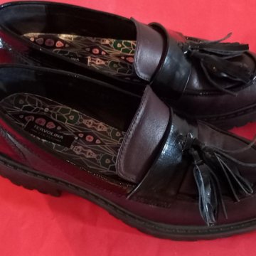 Лоферы женские, размер 37.